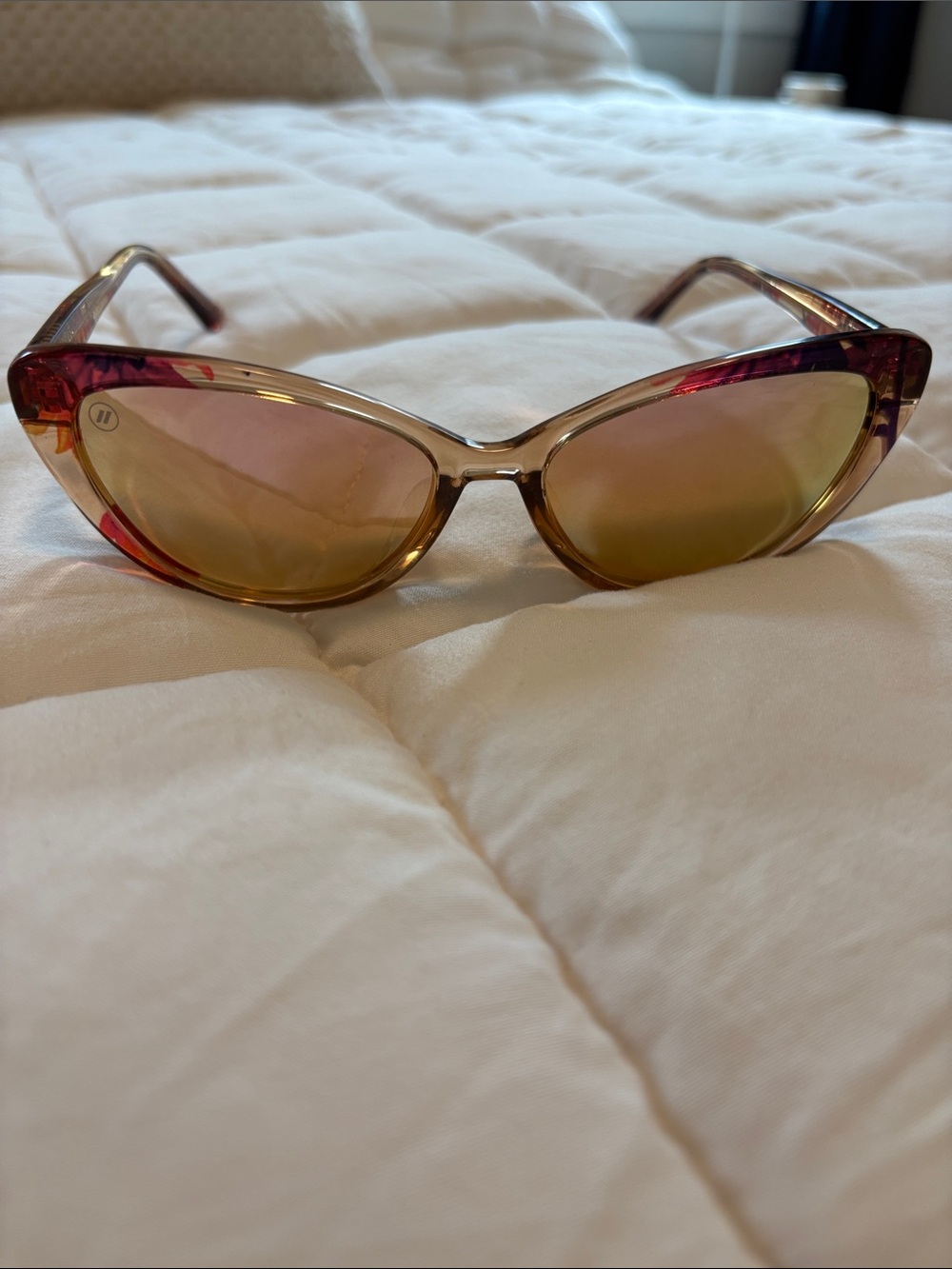 Blenders-Cat-Eye Sunglasses in Amber and Pink